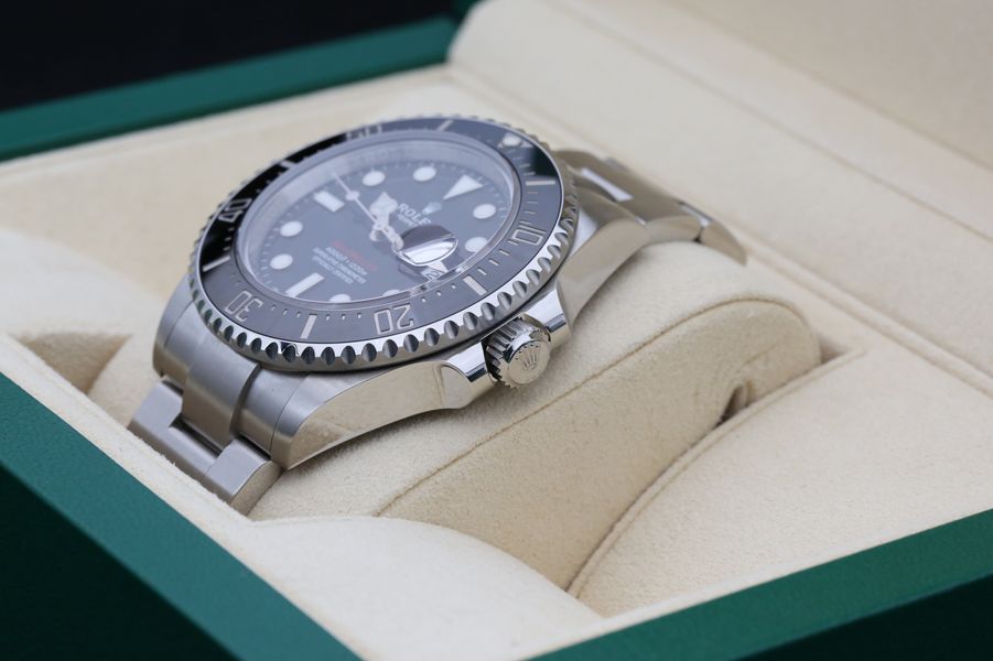 Rolex Sea-Dweller 126600